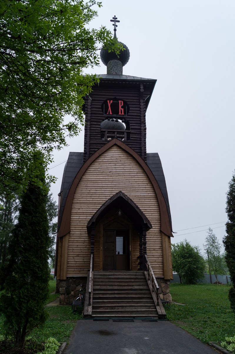Воскресенская церковь в Суйде.