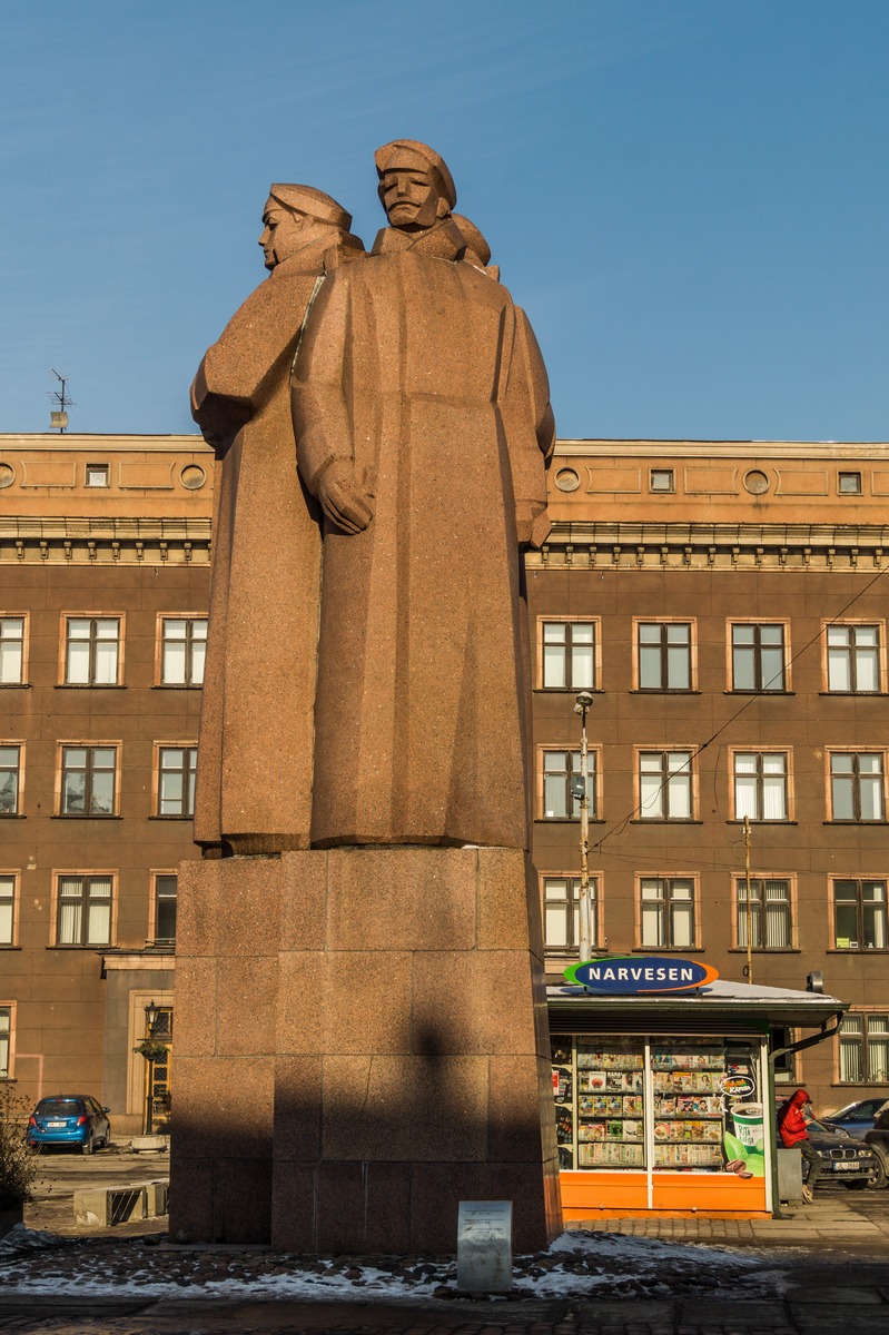 Рига. Памятник Латышским Стрелкам. На площади Стрелков.