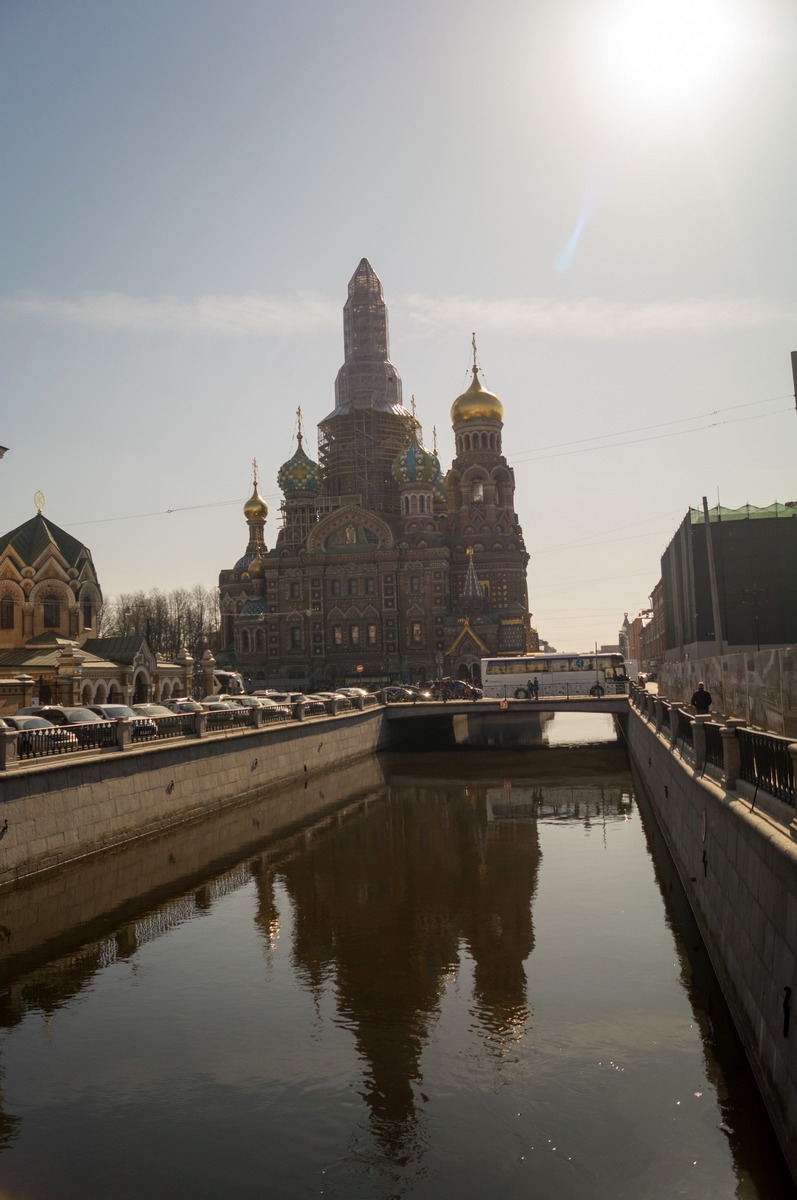 Санкт-Петербург. На канале Грибоедова. У Спаса-на-Крови.